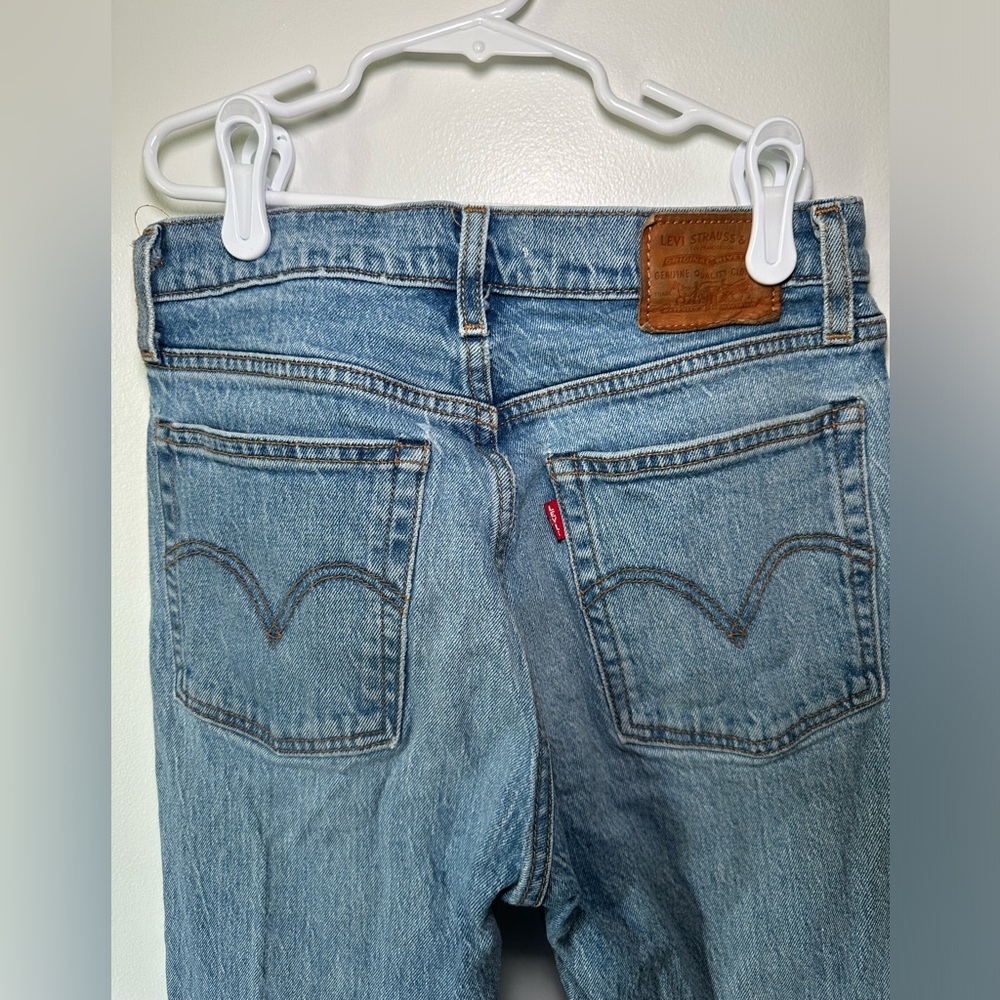 Levi 501 skinny wedgie size 26